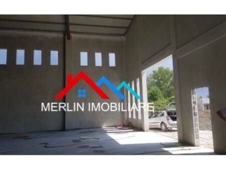 Tirane, shitet ambjent biznesi Kati 0, 1.000 m² 1.000.000 € (Rruga e Rinasit)