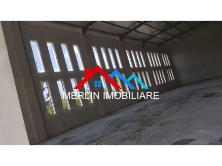 Tirane, shitet ambjent biznesi Kati 0, 1.000 m² 1.000.000 € (Rruga e Rinasit)