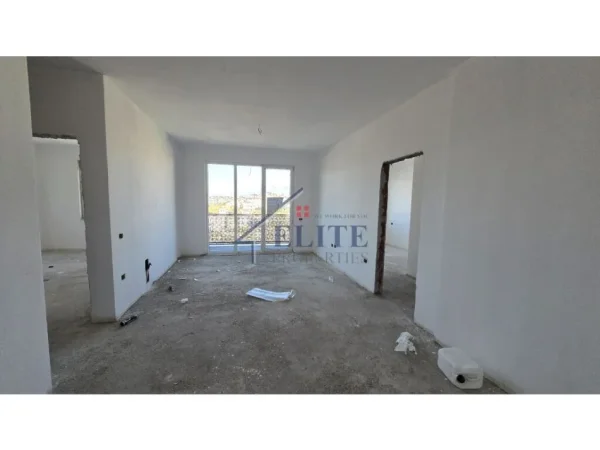 Tirane, shitet apartament 2+1 Kati 6, 105 m² 110.292 € (Golden Hands Paskuqan)