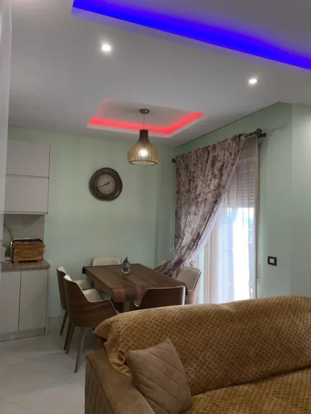 Tirane, shitet apartament 3+1+Ballkon Kati 4, 120 m² 145.000 € (Muhamet Deliu , Fresku)