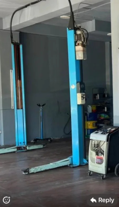 Tirane, Shitje pajisjesh servisi