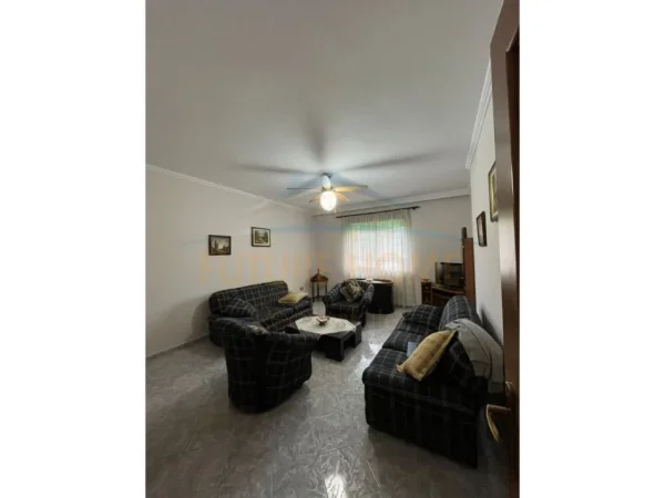 Tirane, shitet apartament 2+1+Ballkon Kati 6, 114 m² 216000 € (21 Dhjetori)