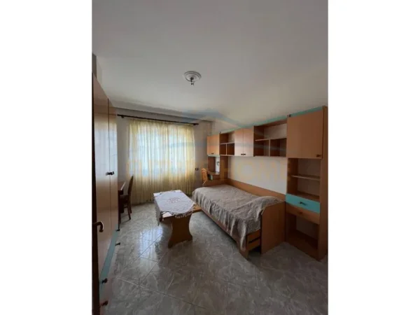Tirane, shitet apartament 2+1+Ballkon Kati 6, 114 m² 216000 € (21 Dhjetori)
