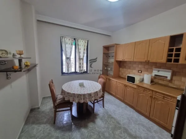 Tirane, shitet apartament 3+1 Kati 6, 114 m² 216.000 € (21 DHJETORI)