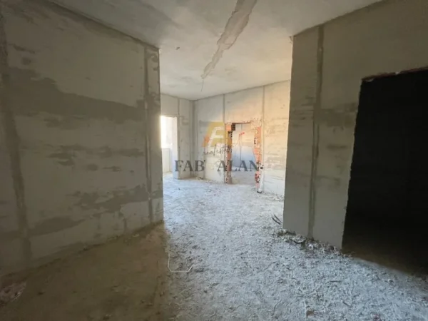 Tirane, shitet garsonier Kati 4, 50 m² 110.000 € (Shkolla e Kuqe)