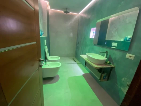 Durres, shitet apartament 1+1+Aneks+Ballkon Kati 4, 69 m² 75.000 € (Shkembi i Kavajes)