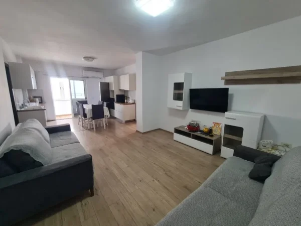 Tirane, shitet apartament 2+1+Aneks+Ballkon Kati 10, 82 m² 142.000 € (rruga Dritan Hoxha Pallatet Hawai)
