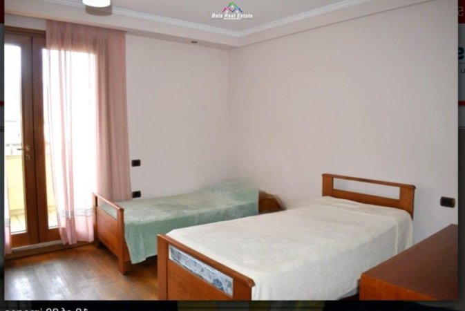 Tirane, jepet me qera apartament 3+1 Kati 5, 183 m² 1.300 € (Rruga e Elbasanit)