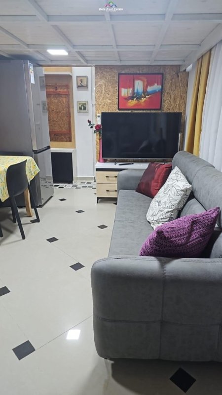 Tirane, jepet me qera apartament 1+1 Kati 0, 70 m² 350 € (qsut)