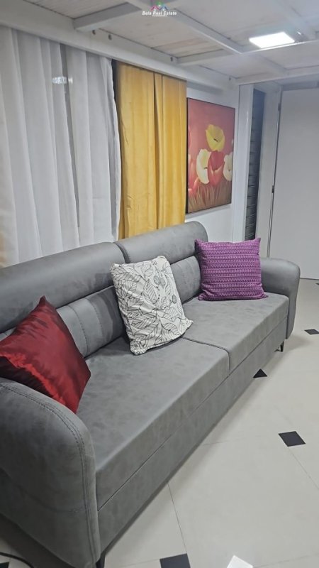Tirane, jepet me qera apartament 1+1 Kati 0, 70 m² 350 € (qsut)