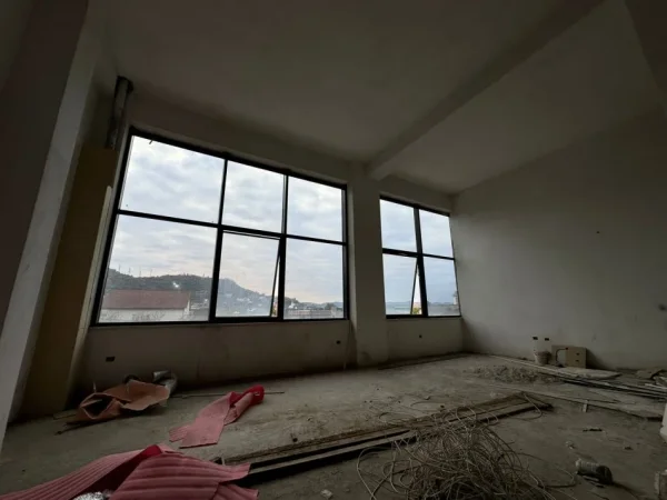 Tirane, shitet apartament 1+1 , 78 m² 105.000 € (Spitali Amerikan 3)