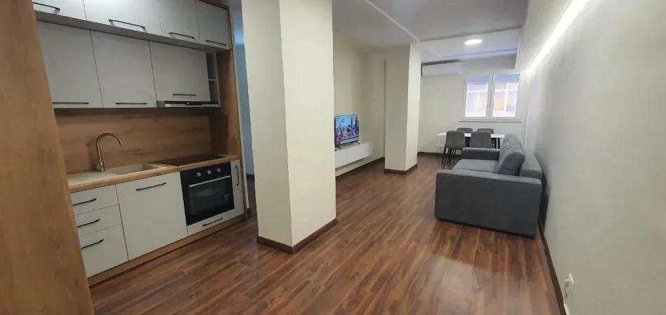 shitet apartament , 82 m² 198.000 €