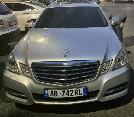 Tirane, shes makine Mercedes-Benz, E-Class 2014 Nafte, gri metalizato automatik Klima 150.042 km 10.900 €
