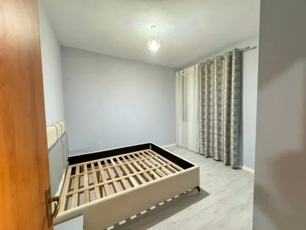 Shqiperi, shitet apartament 1+1 Kati 5, 66 m² 88.000 € (Yzberisht)