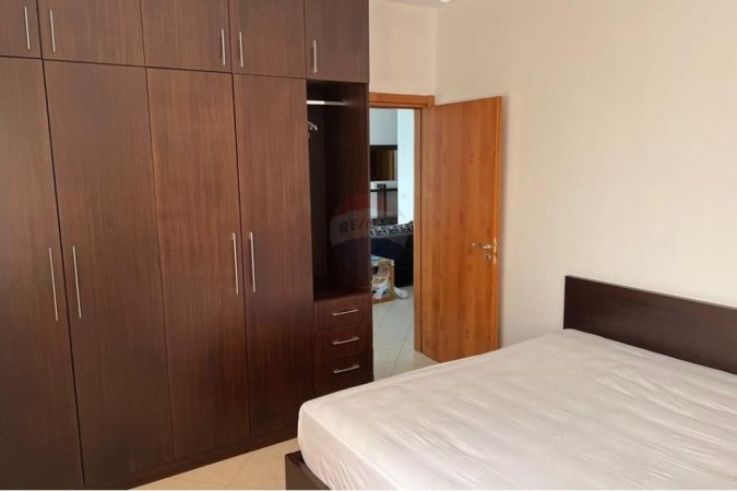 Tirane, jepet me qera apartament 2+1 , 500 € (Ali Demi)