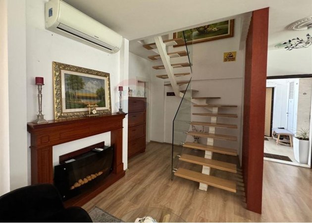 Tirane, jap me qera apartament Dublex , 130 m² 1.200 € 