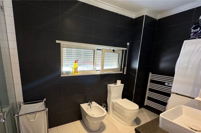 Tirane, jap me qera apartament Dublex , 130 m² 1.200 € 