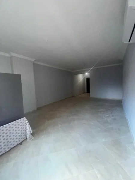 Tirane, jepet me qera apartament 2+1 Kati 2, 135 m² 700 € (Ish Stacioni i Trenit)