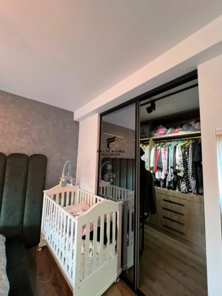 Tirane, shitet apartament 2+1+Ballkon Kati 1, 110 m² 240.000 € (LIQENI I THATE)