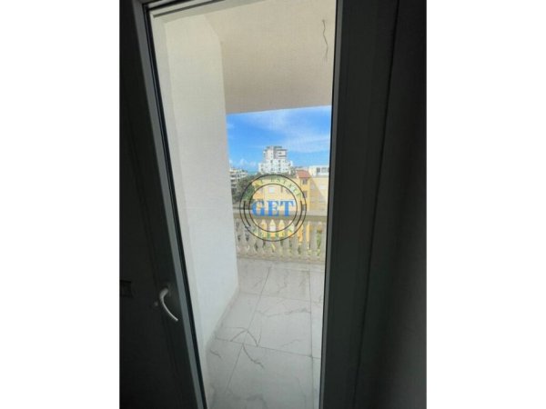 Durres, shitet apartament 3+1 Kati 5, 150 m² 170.000 € (Shkembi i Kavajes)