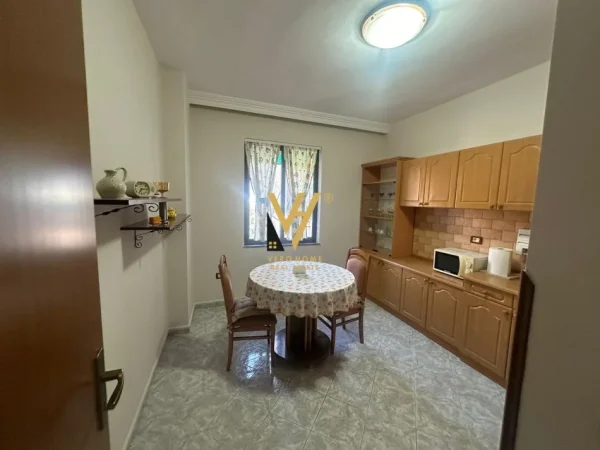 Tirane, shitet apartament 2+1+Ballkon Kati 6, 114 m² 216.000 € (21 DHJETORI)