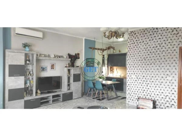 Durres, shitet apartament 3+1+Aneks+Ballkon Kati 10, 110 m² 130.000 € (Tregu Fshatar, Durres)