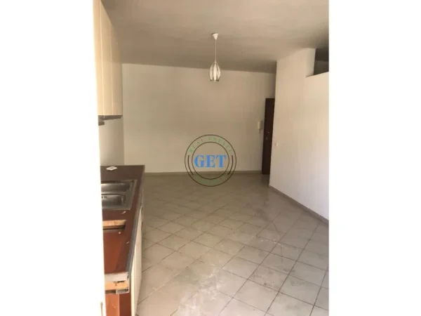 Durres, shes apartament 1+1 Kati 5, 52 m² 49.000 € (Shkembi i Kavajes, Durres)