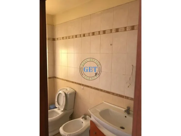 Durres, shes apartament 1+1 Kati 5, 52 m² 49.000 € (Shkembi i Kavajes, Durres)