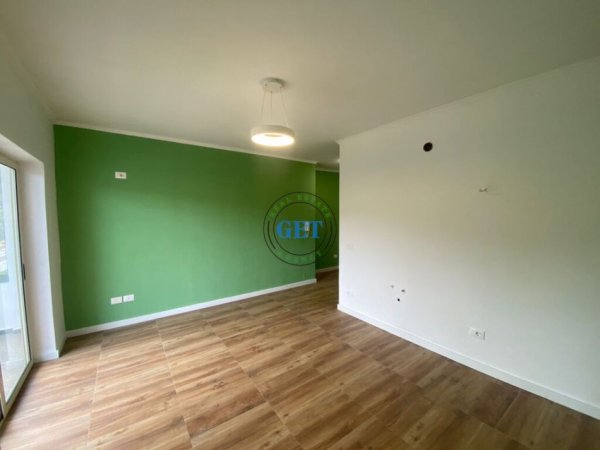 Durres, shes garsonier 1+1 Kati 4, 42 m² 48.000 € (Shkembi i Kavajes, Durres)