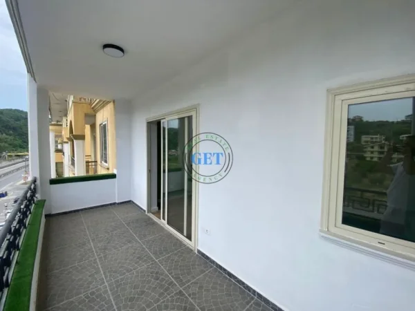 Durres, shes garsonier 1+1 Kati 4, 42 m² 48.000 € (Shkembi i Kavajes, Durres)