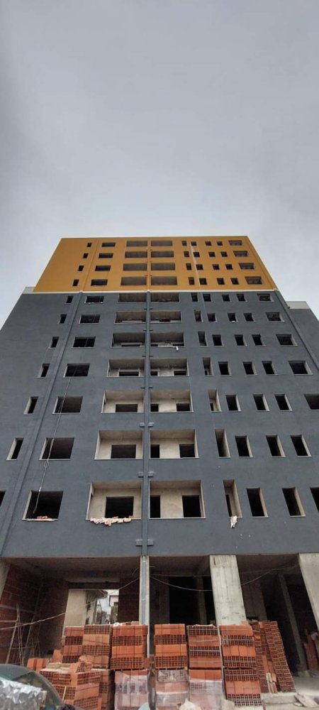 Tirane, shitet apartament Kati 4, 86 m² 112.000 Euro (Rruga Dritan Hoxha)