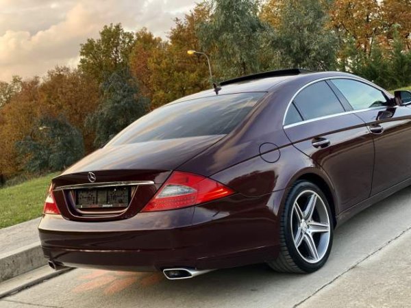 Tirane, shes makine Mercedes-Benz Cls 320 Designo Viti 2009,