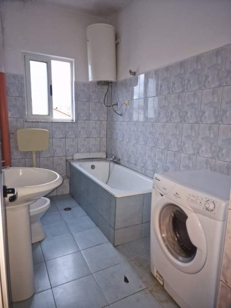 Tirane, shitet apartament 3+1+BLK Kati 4, 110 m² 90.000 Euro (selaudin zorba)