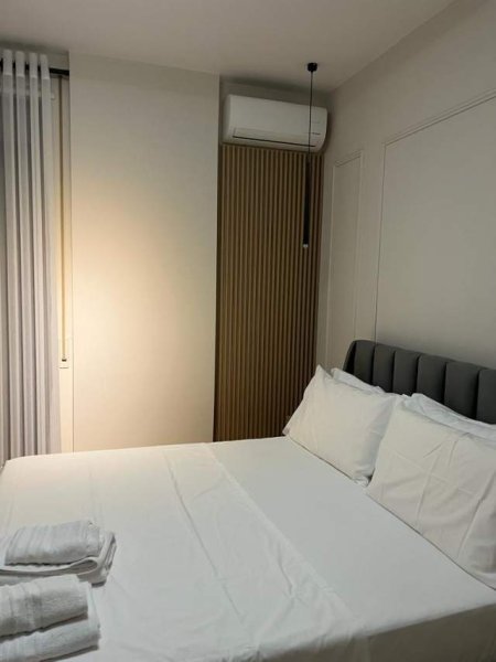 Tirane, jepet me qera apartament 2+1+BLK Kati 1, 103 m² 700 Euro (Rruga Peti)