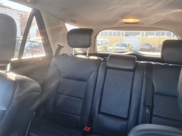 Tirane, shes Mercedes-Benz ML Viti 2009, 9.800 Euro