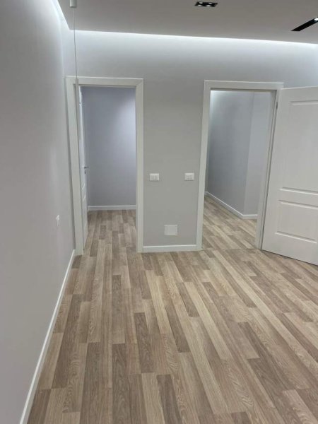 Tirane, jap me qera apartament 2+1+BLK Kati 8, 108 m² 350 Euro (Astir)