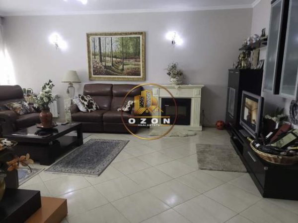 Tirane, shitet apartament 3+1+BLK Kati 4, 145 m² 230.000 Euro (Liqeni Artificial)