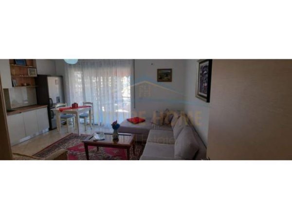 Tirane, jepet me qera apartament Kati 7, 75 m² 450 Euro