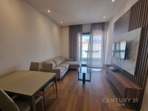 Tirane, shitet apartament 1+1+BLK Kati 8, 72 m² 150.000 Euro (rruga e kavajes)