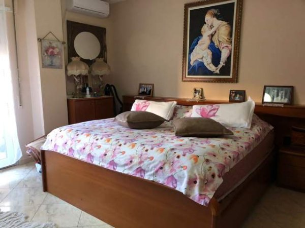 Tirane, jap me qera apartament 2+1 Kati 1, 120 m² 600 Euro (Rruga Siri Kodra, prane Selvise)