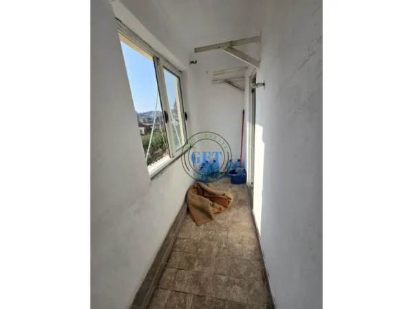 Durres, shes apartament 1+1 Kati 3, 56 m² 52.000 € (Stadiumi, Durres)