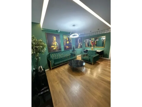 Tirane, shitet apartament 2+1 Kati 2, 73 m² 160.000 € (ISH PARKU I AUTOBUZAVE TIRANE)