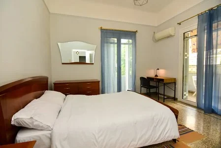 Tirane, jepet me qera apartament 2+1 Kati 2, 110 m² 500 € (ish dogana)
