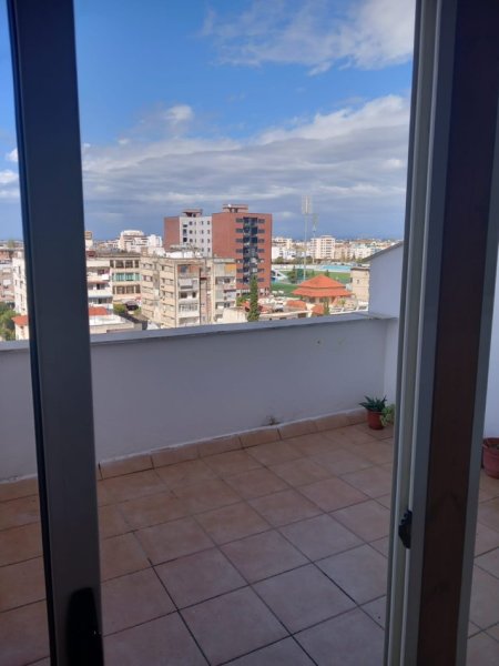Durres, jepet me qera garsonier Kati 5, 1 m² 180 € 