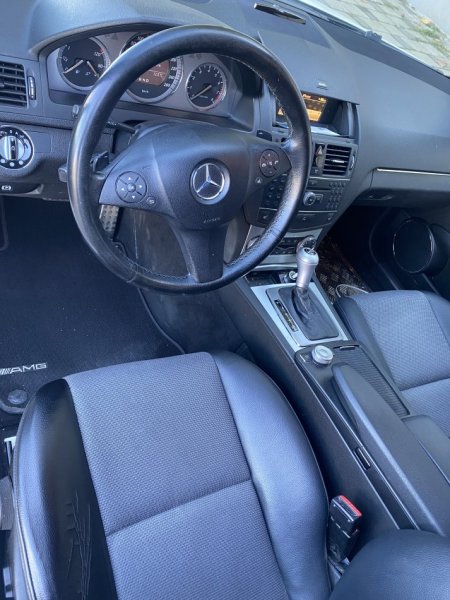 Tirane, shes me portobagazh Mercedes Benc w204 200 Kompressor lpg BRC Benzin+Gaz, e bardhë automatik Klima 269.000 km 8.300 €