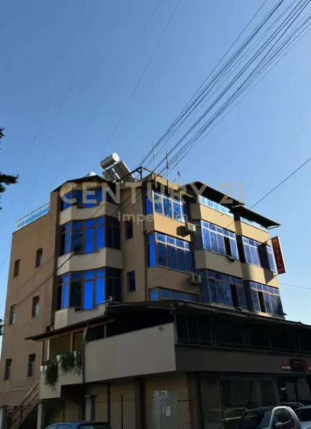 Tirane, shitet hotel Kati 5, 1.000 m² 1.950.000 € (Misto Mane)