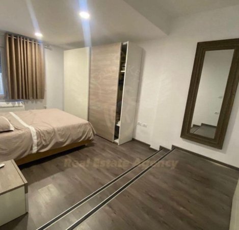 Durres, shes apartament 2+1+Aneks+Ballkon Kati 1, 259.999 € (currila)