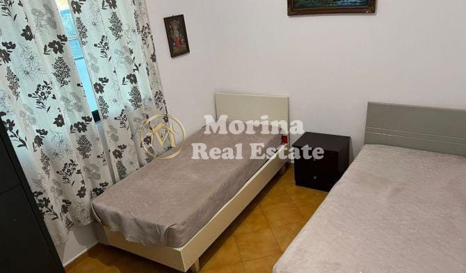 Tirane, jepet me qera shtepi 2+1 Kati 3, 95 m² 450 € (Selite)