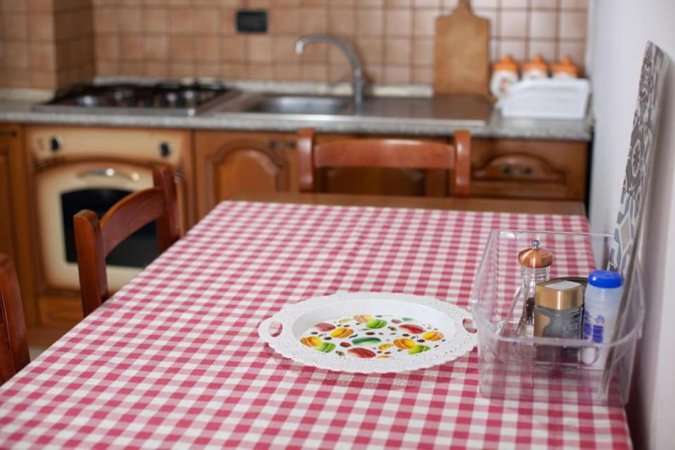 Durres, jepet me qera apartament 2+1+Ballkon Kati 7, 90 m² 350 € (VOLLGA DURRES!)