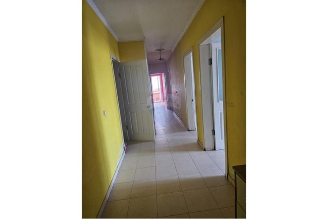 Tirane, shitet apartament 3+1 , 132.000 € 